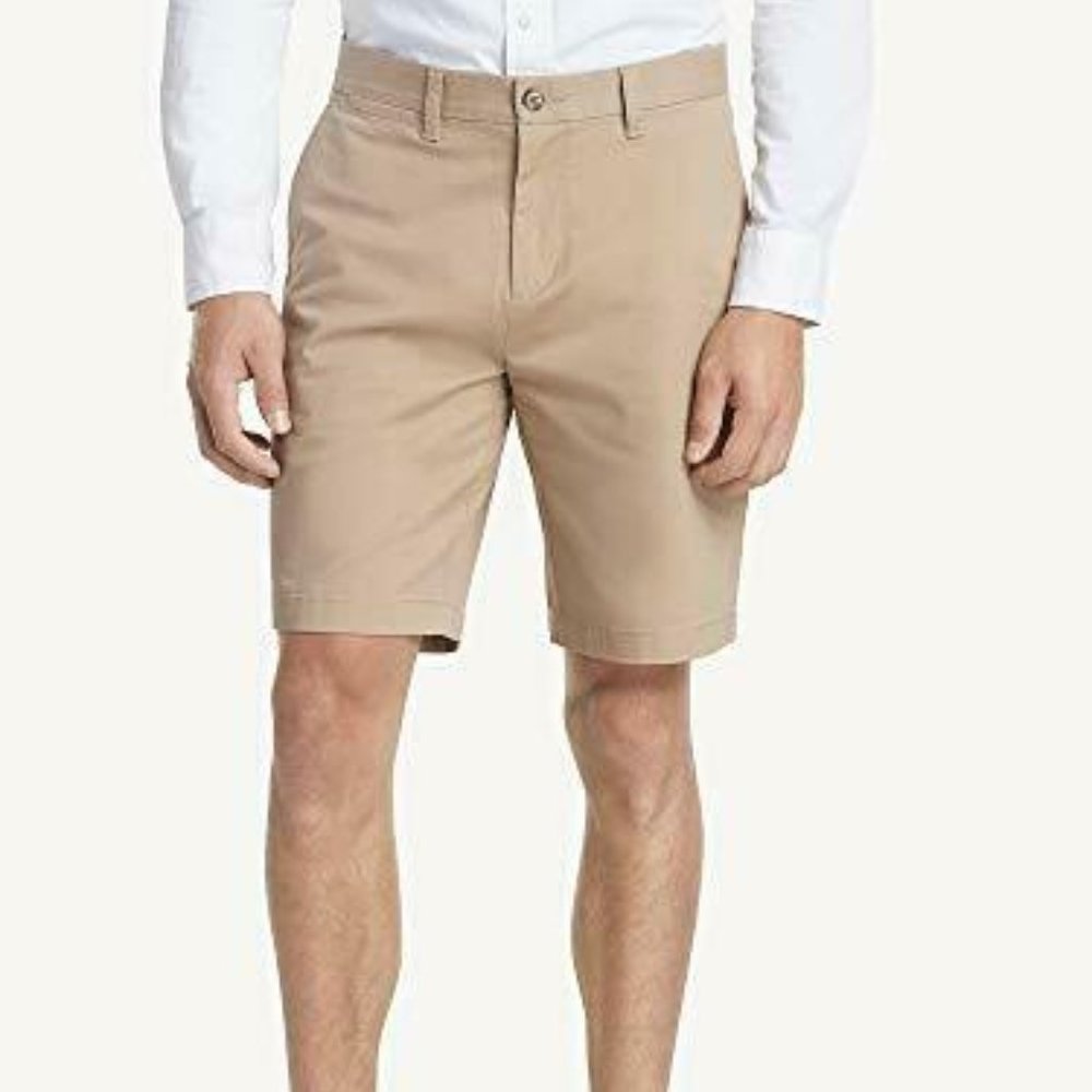 Tommy Hilfiger Mens Flat Front Academy Shorts